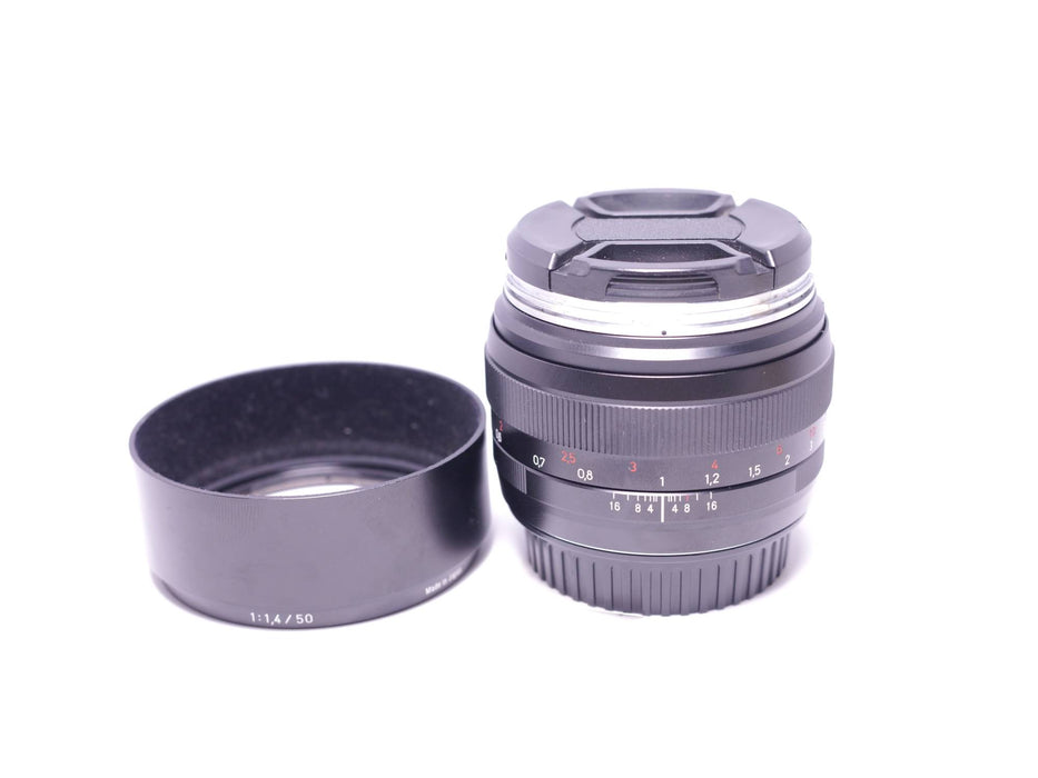 Zeis Planar 50/1.4 ZE Canon