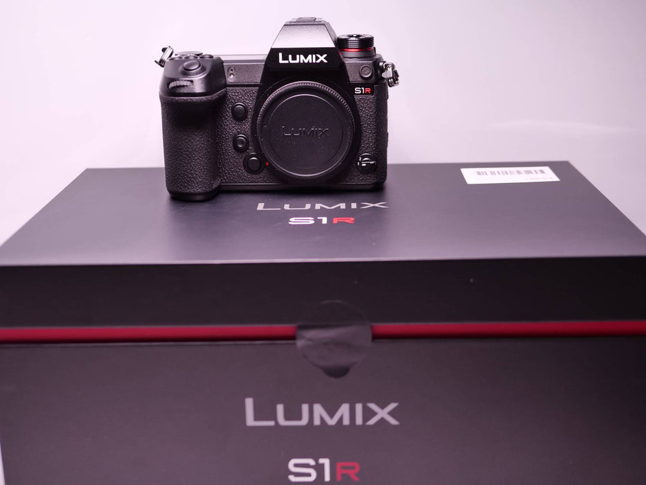 Panasonic S1R Corpo