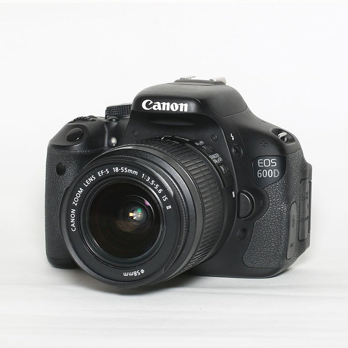 Canon EOS 600D + 15-55