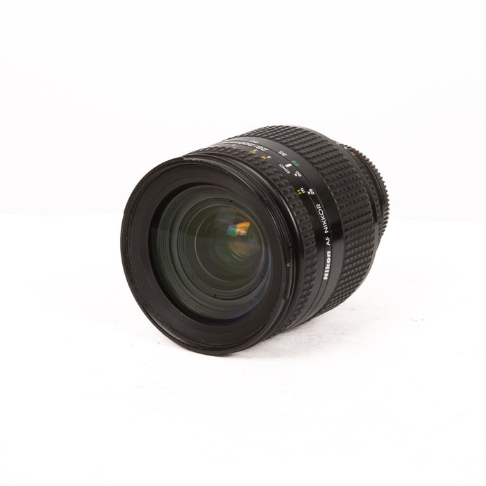 Nikon AF Nikkor 28-200 mm f/3.5-5.6 D