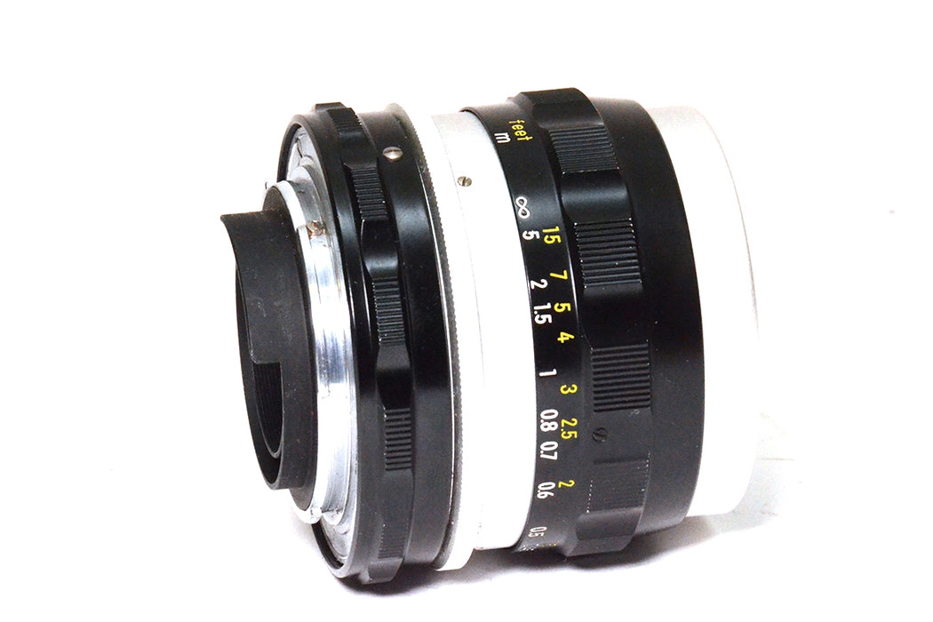 Obiettivo manuale Nikkor 35mm F2.8