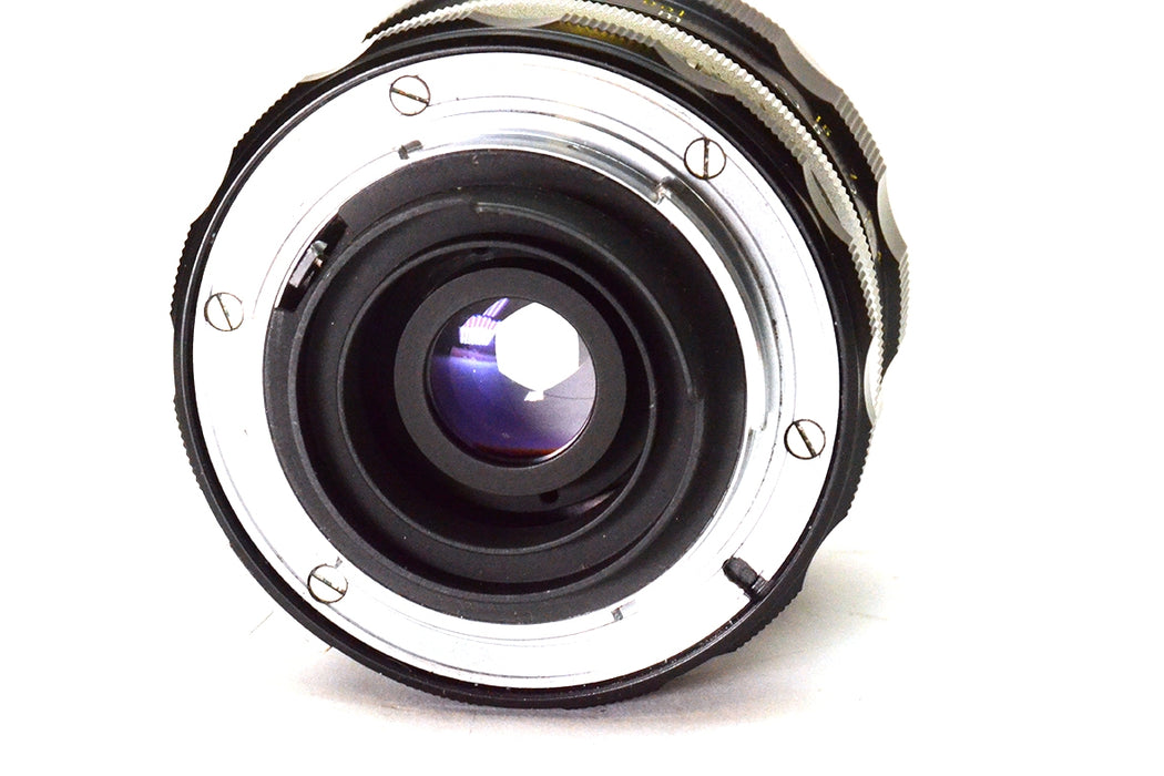Obiettivo manuale Nikkor 35mm F2.8