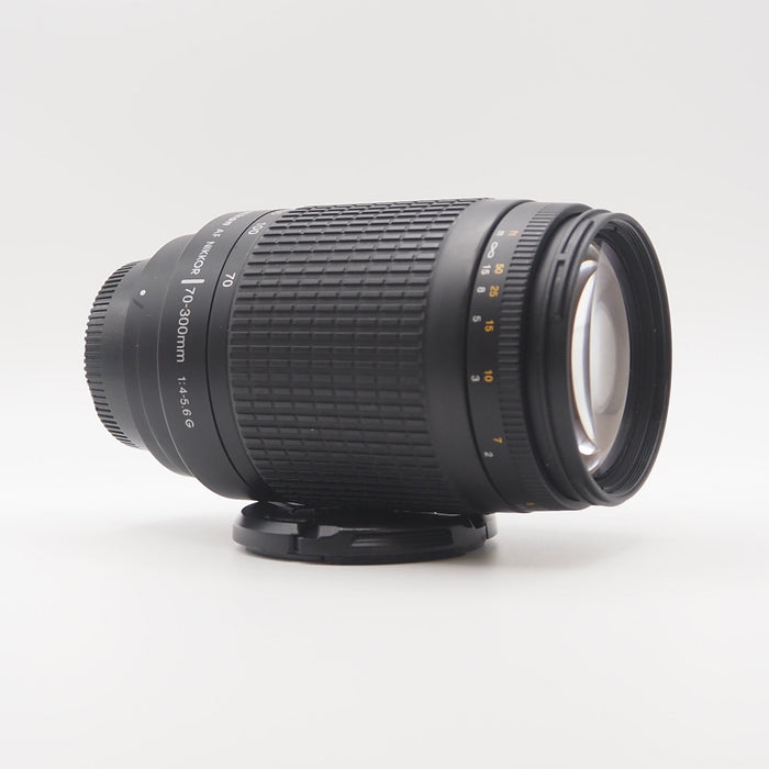 Nikon AF Nikkor 70-300 mm 1:4-5.6 G Usato