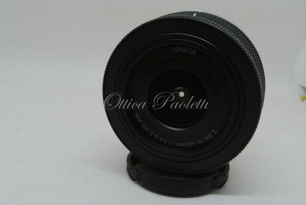 Nikon Z30 Nikkor Z DX 16-50 mm 1:3.5-6.3 VR Usata