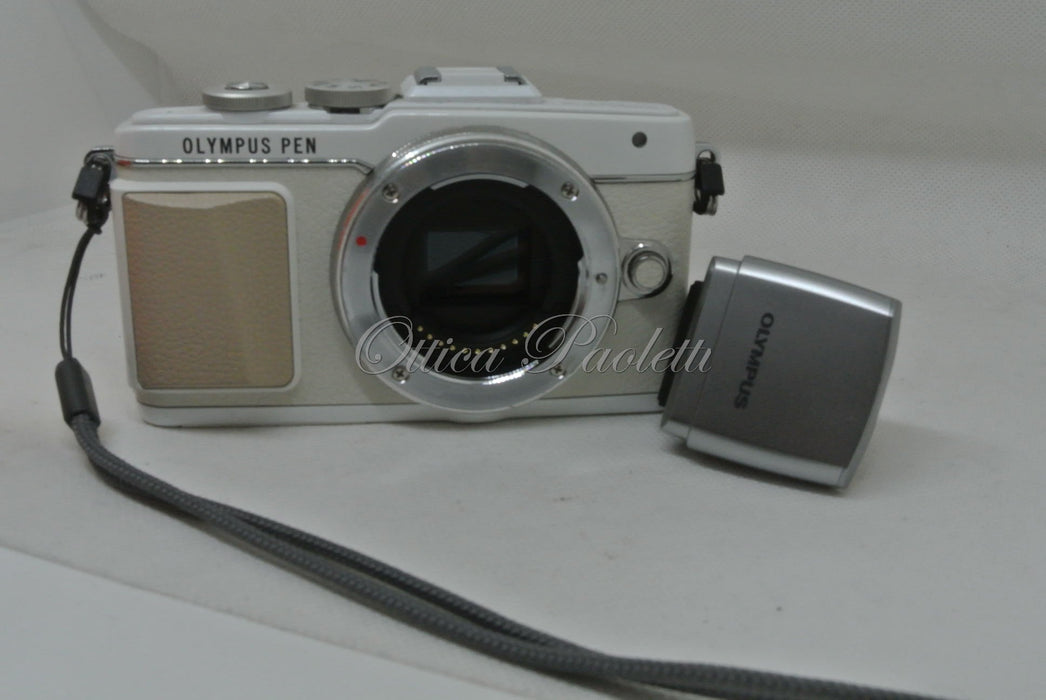 Olympus Pen Lite E-PL 7 Usata