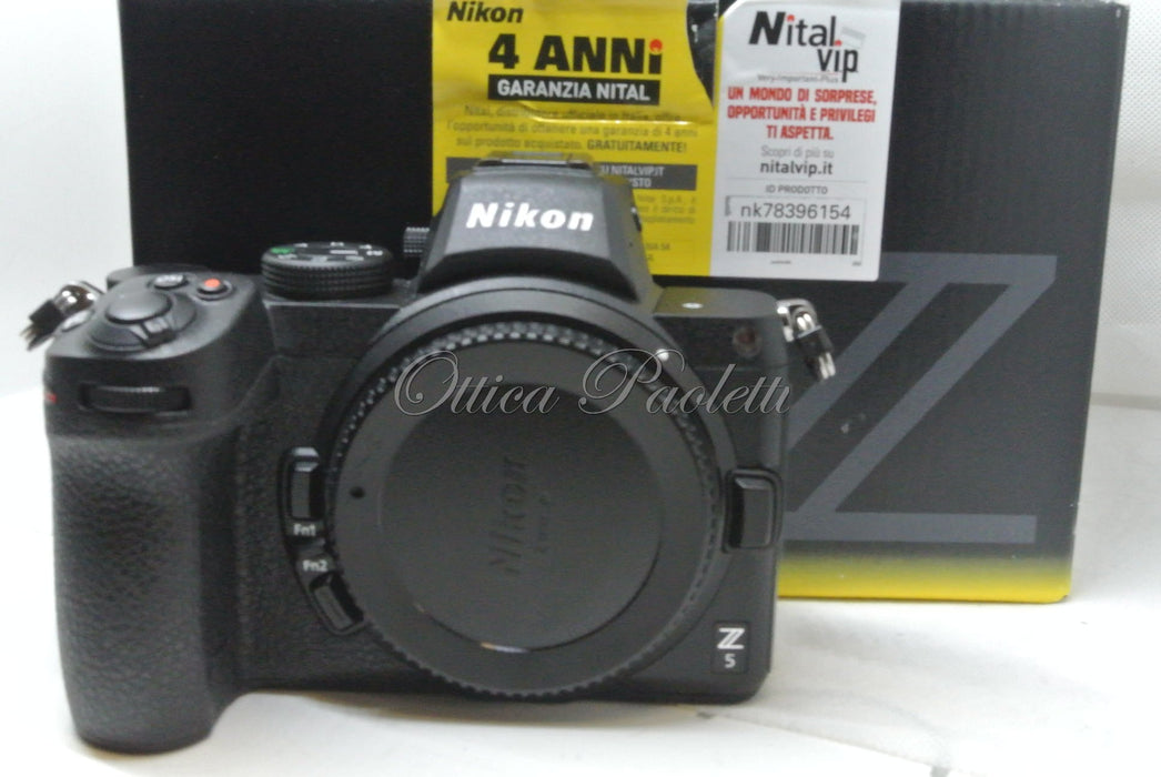 Nikon Z5 Usata