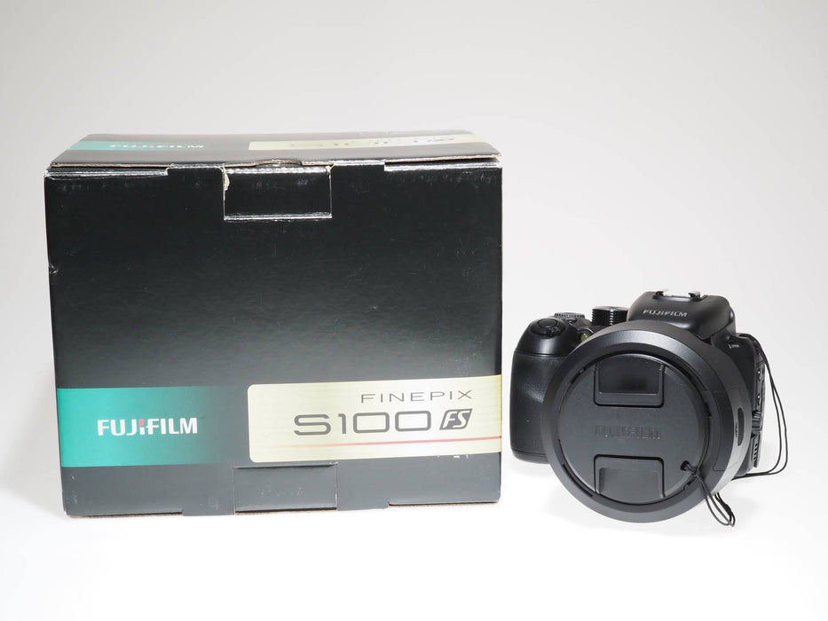 Fuji Finepix S100 FS