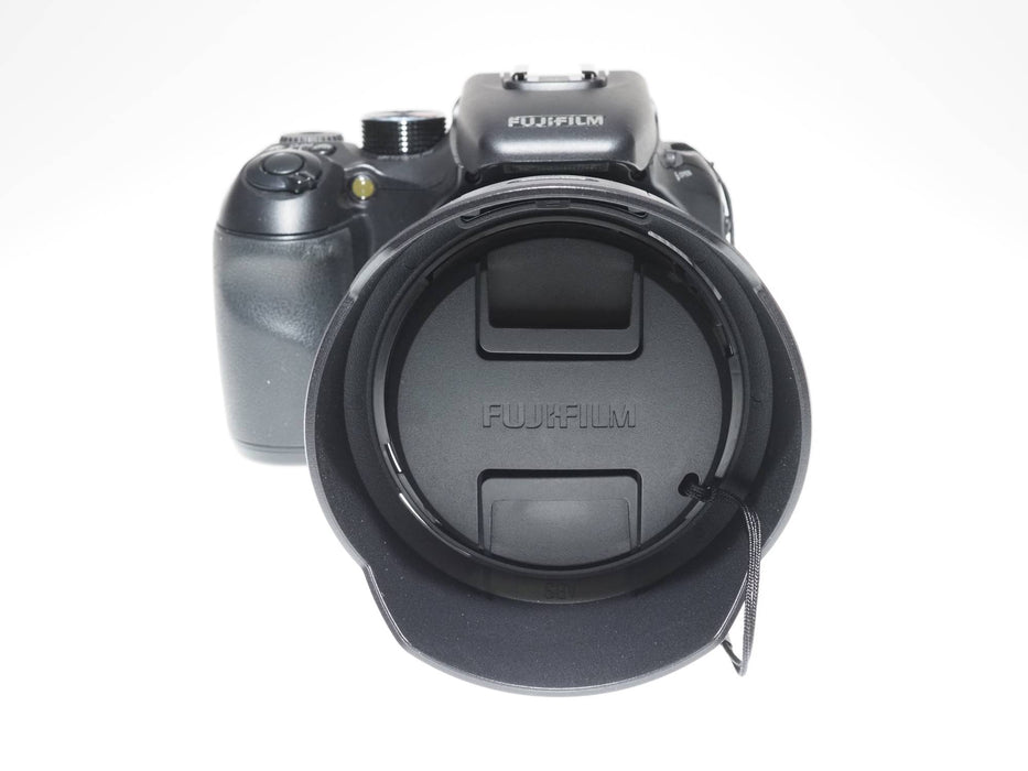 Fuji Finepix S100 FS