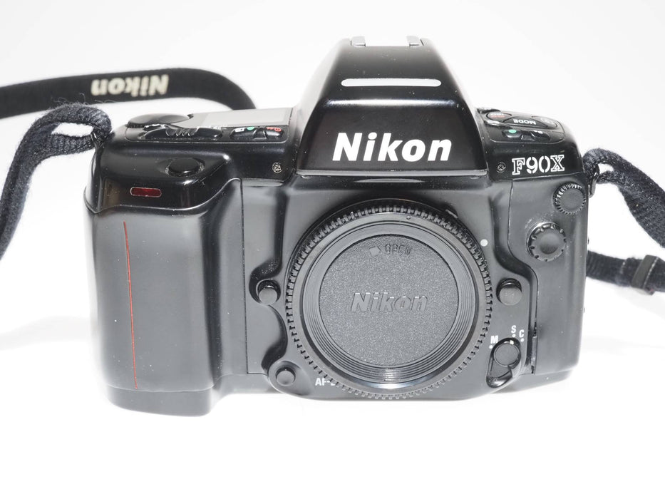 Nikon F90X