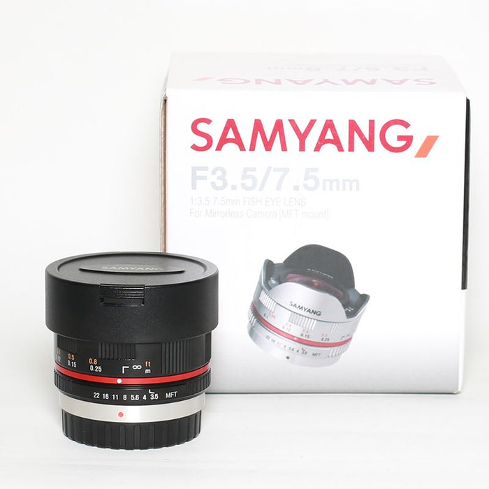 Samyang 7,5mm F3,5 per Microquattroterzi