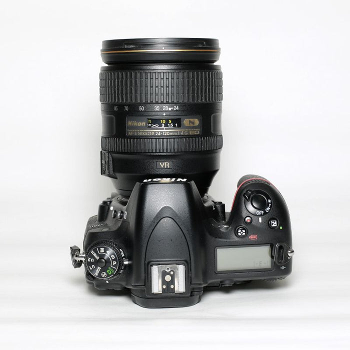 Nikon D750 + 24-120