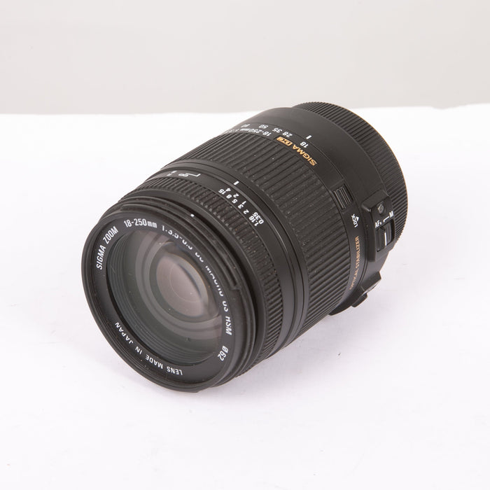 SIGMA 18-250mm F3.5-6.3 DC OS HSM PER CANON