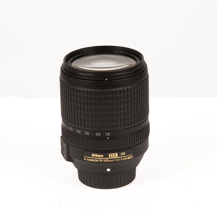 Nikon AF-S DX Nikkor 18-140mm G ED VR