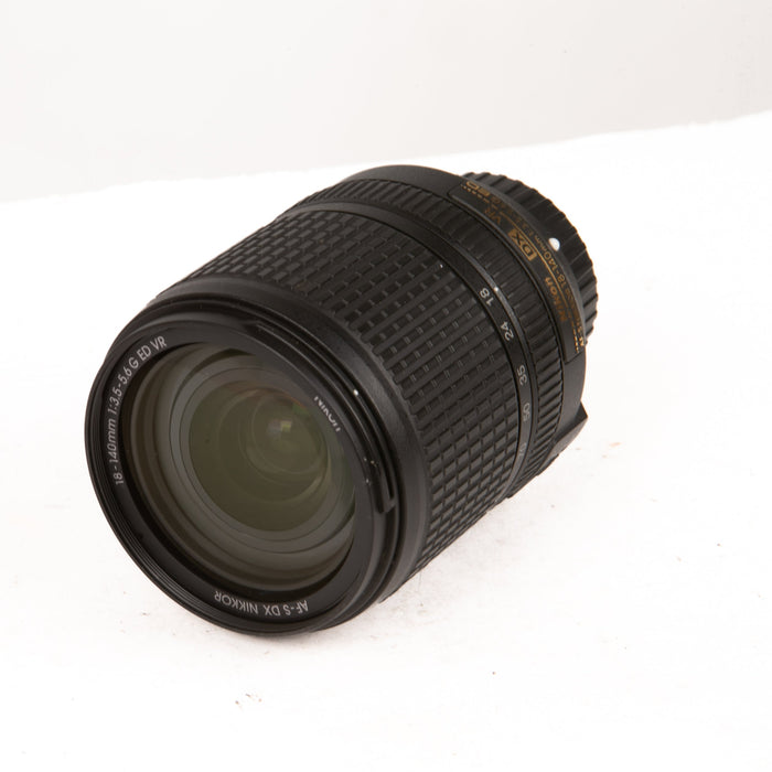 Nikon AF-S DX Nikkor 18-140mm G ED VR