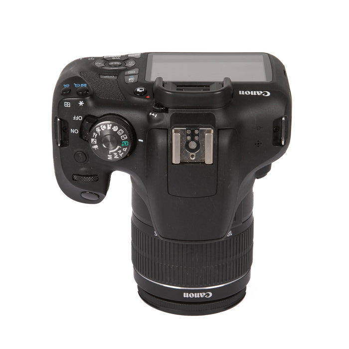 Canon EOS 2000D Kit con 18-55mM III