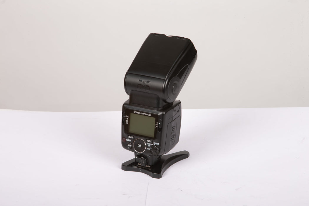 Nikon SB-700 Usato