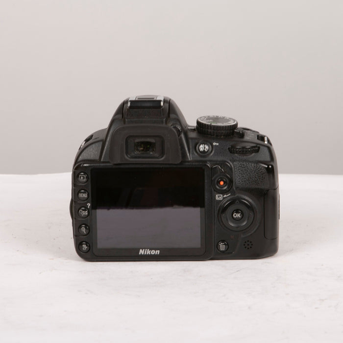 Nikon D3100+NIKON 18-55 VR