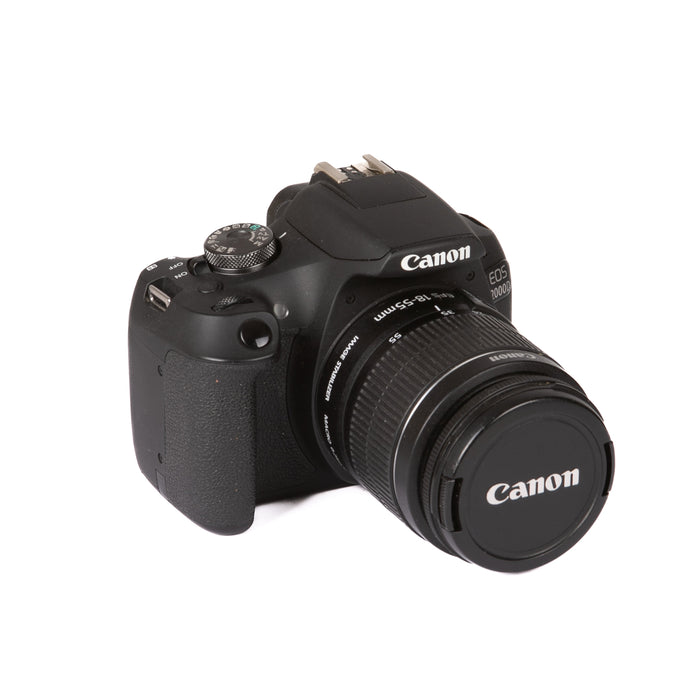 Canon EOS 2000D + obbiettivo kit EF-S 18-55mm