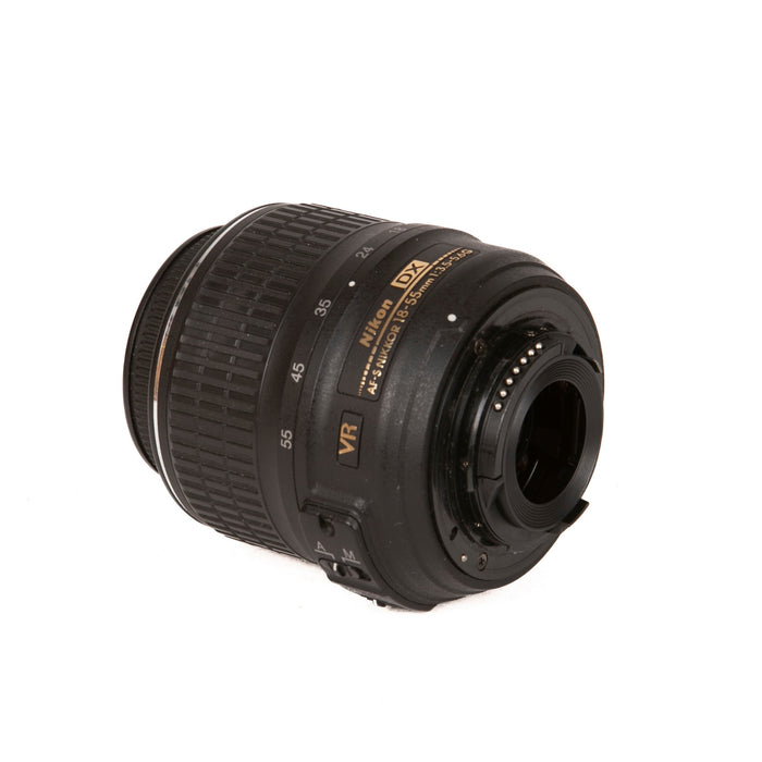 Nikon AF-S 18-55mm VR