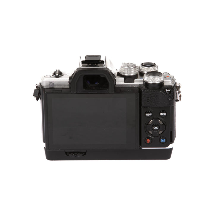 Olympus OM-D E-M10 Mark II 14-42 mm kit+ IMPUGNATURA