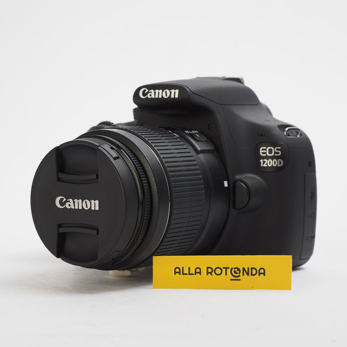 Canon 1200D kit ottica 18-55mm. USATO