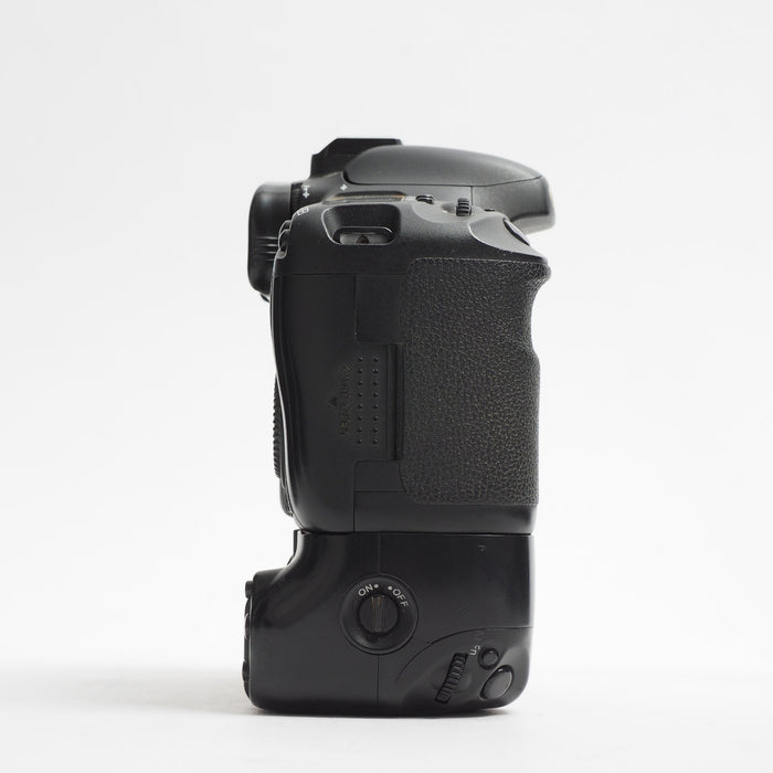 Canon 7D + Battery Grip Compatibile USATO
