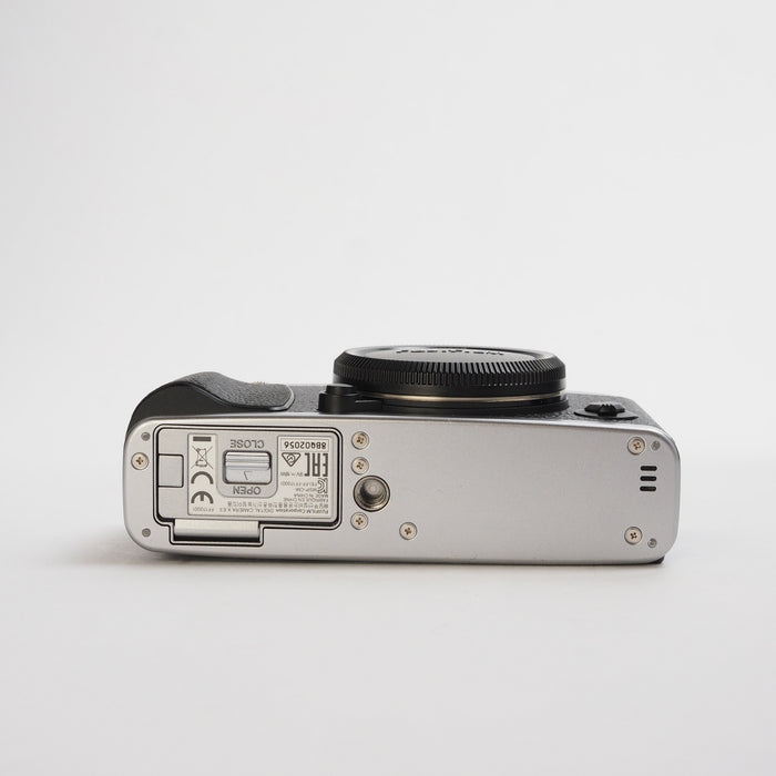 FUJIFILM X-E3 BODY SILVER USATO