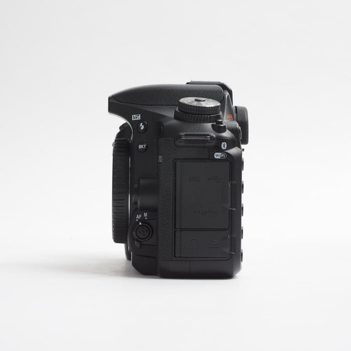 NIKNO D7500 Body USATO