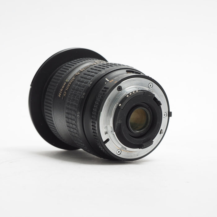 NIKOC AF NIKKOR 18-35mm F3.5-4.5D USATO