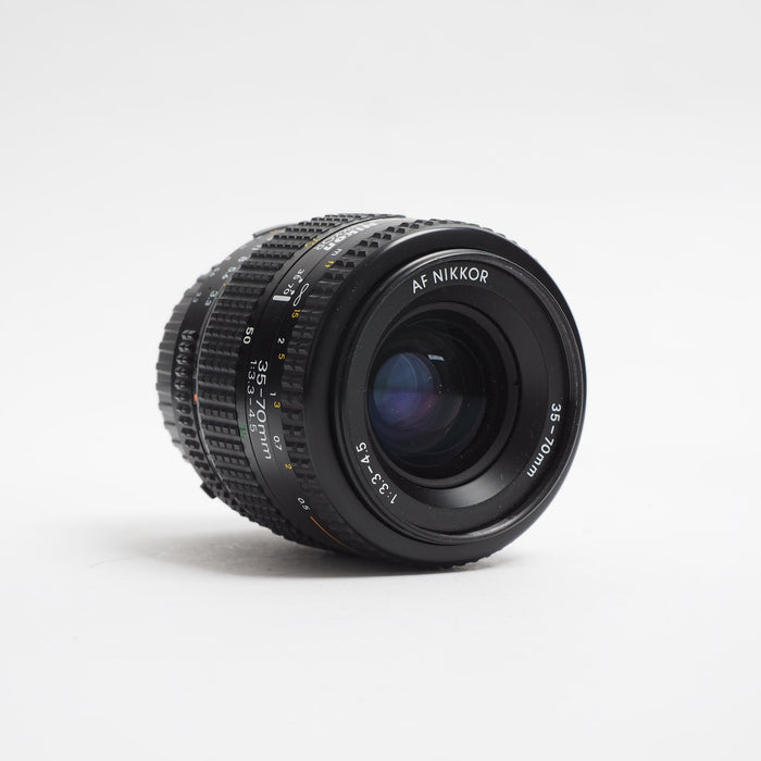 NIKON AF NIKKOR 35-70mm f.3.3-4.5 USATO
