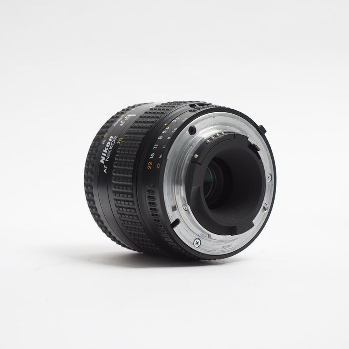 NIKON AF NIKKOR 35-70mm f.3.3-4.5 USATO