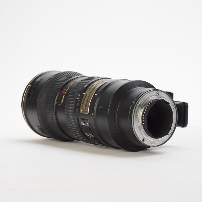 Nikon 70-200mm. f/2,8 AF-S VR USATO