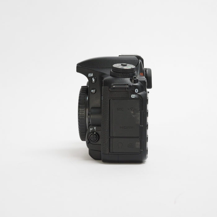 Nikon D7500 body USATO