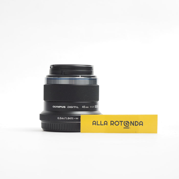 Olympus M.Zuiko Digital 45mm f/1.8 USATO