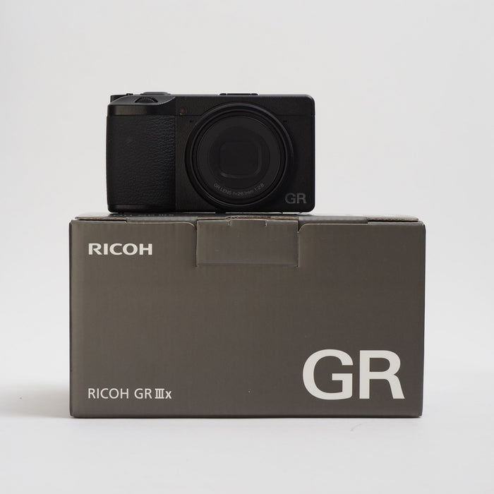 Ricoh GRIII X USATO