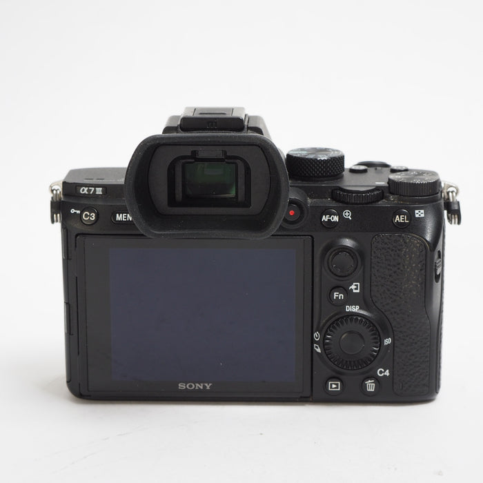 Sony A7 III corpo usato