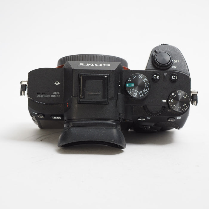 Sony A7 III corpo usato