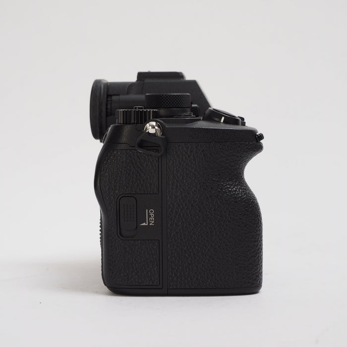 Sony A7 IV body USATO