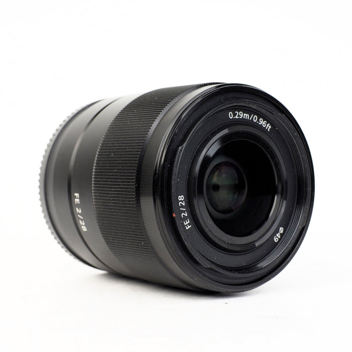 Sony FE 28mm f/2 USATO