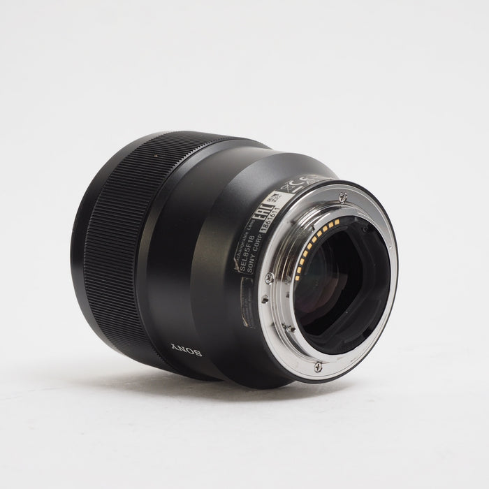 Sony FE 85mm f/1.8 USATO