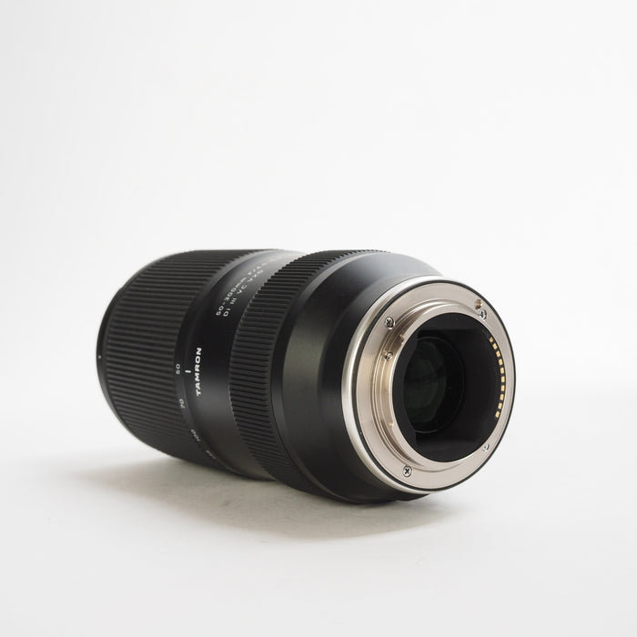 Tamron 50-300mm f/4,5-6,3 Di III VC VXD Sony E USATO