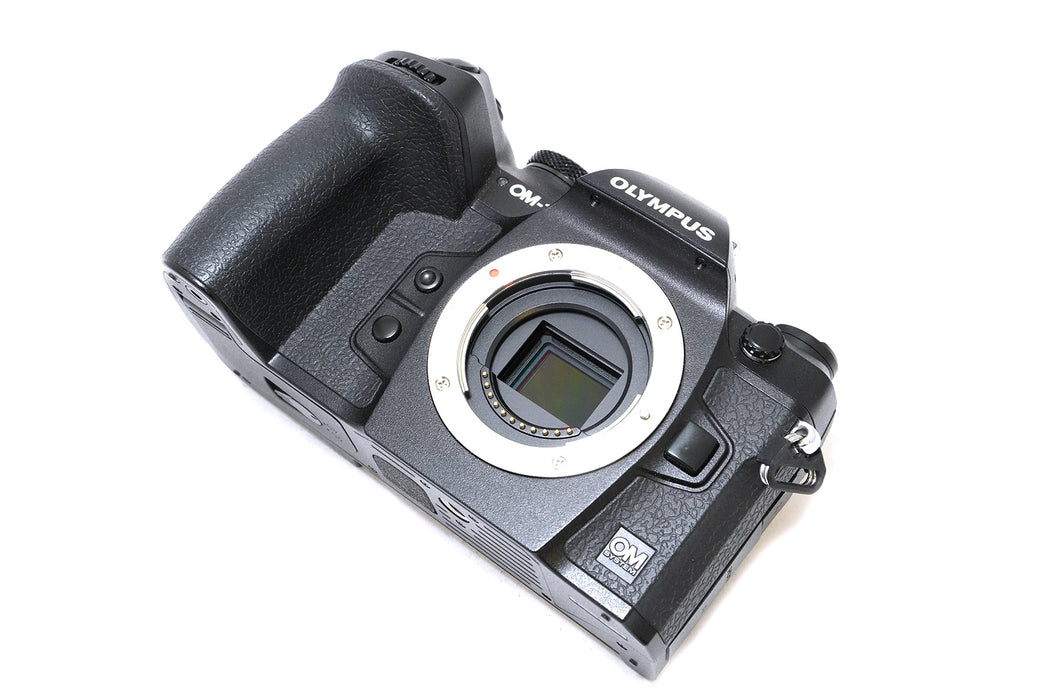 FOTOCAMERA OLYMPUS OM-1 SCATTI 69875