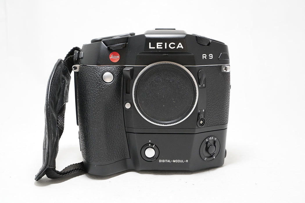 Kit Sistemi Leica R9 con Digital Module ed accessori -leggi-