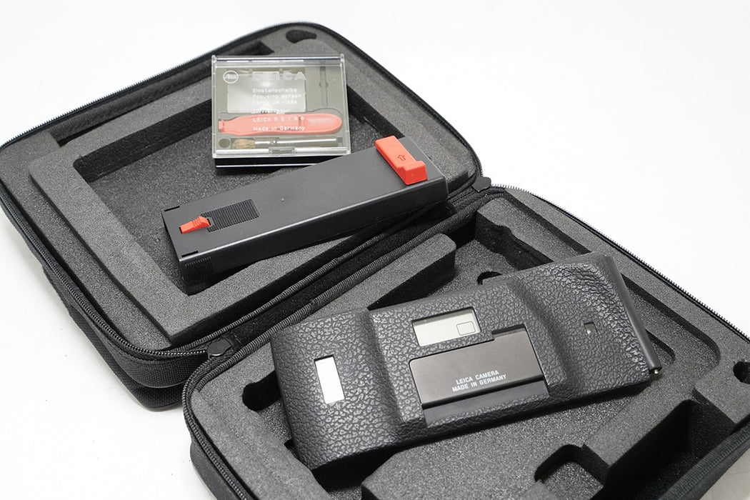 Kit Sistemi Leica R9 con Digital Module ed accessori -leggi-