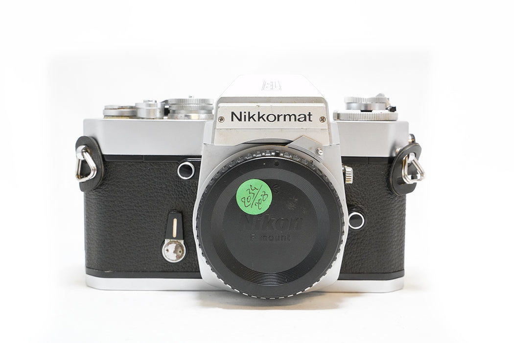 Fotocamera analogica Nikon Nikkormat EL Silver