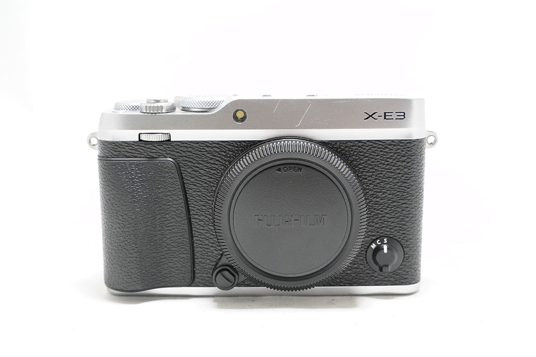 FOTOCAMERA FUJIFILM X-E3 SILVER SOLO CORPO 1130 SCATTI