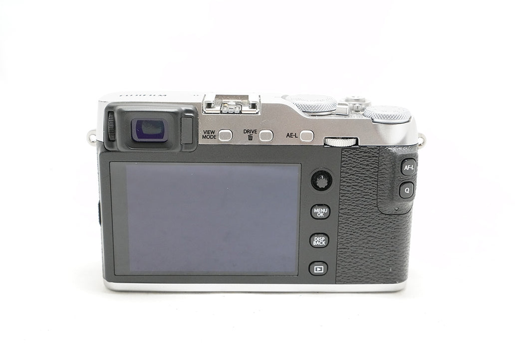 FOTOCAMERA FUJIFILM X-E3 SILVER SOLO CORPO 1130 SCATTI