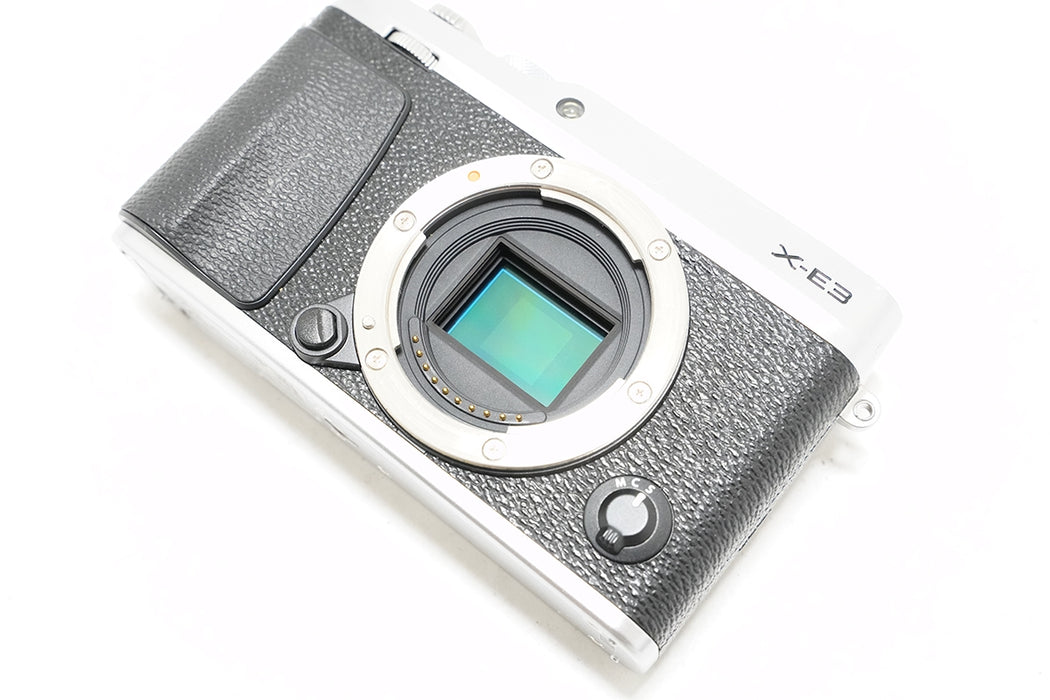 FOTOCAMERA FUJIFILM X-E3 SILVER SOLO CORPO 1130 SCATTI