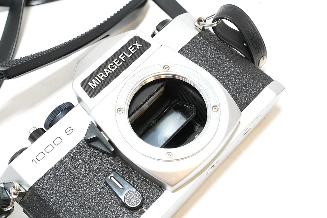 Fotocamera analogica Mirageflex 1000s con 55mm f1.7 -leggi-