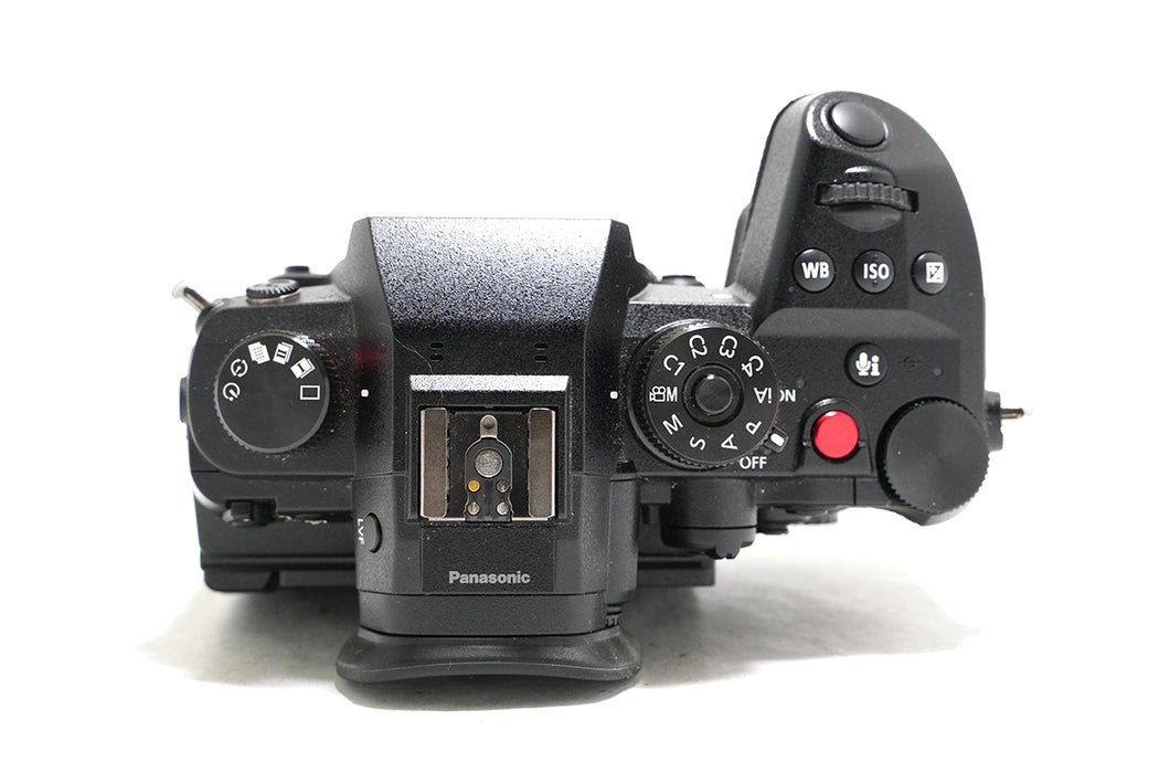 FOTOCAMERA PANASONIC LUMIX GH6 BELLISSIMA COMPLETA
